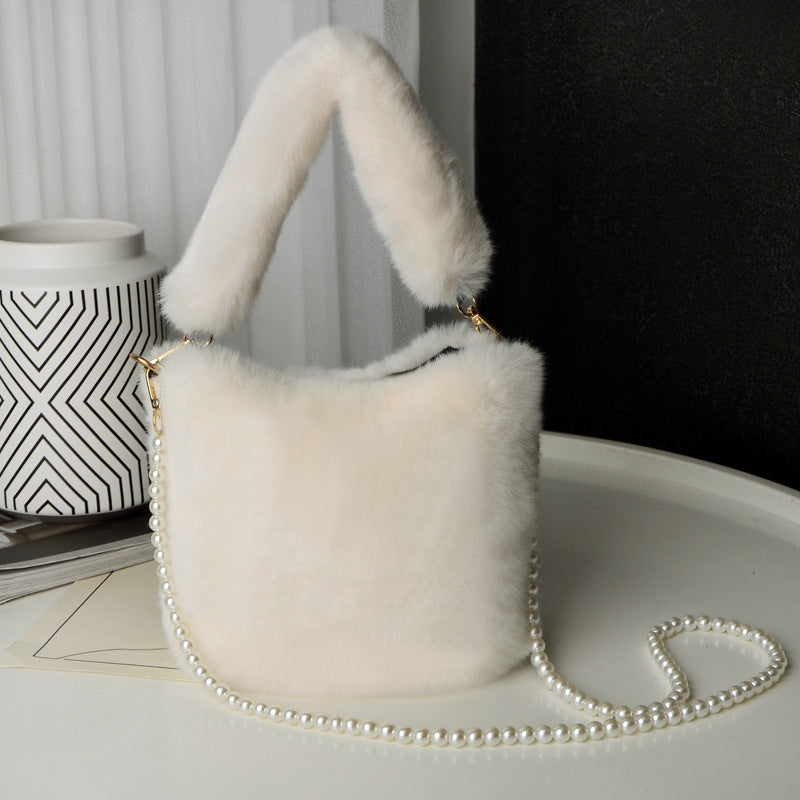 LoomTech™ Checkerboard Plush Bucket Bag – Winter Luxury Handbag with Pearl Chain Design