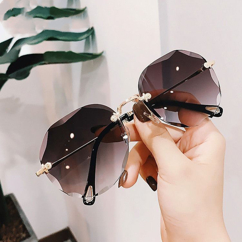 LoomTech™ Polygonal Rimless Sunglasses – Luxury Metal Frame UV-Protective Eyewear for Women