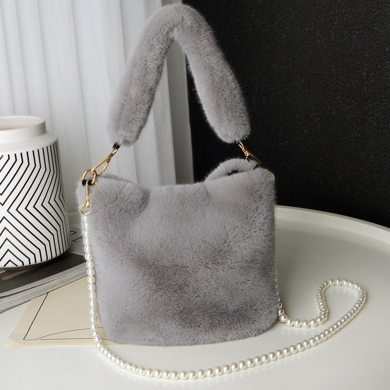 LoomTech™ Checkerboard Plush Bucket Bag – Winter Luxury Handbag with Pearl Chain Design