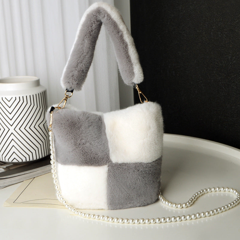LoomTech™ Checkerboard Plush Bucket Bag – Winter Luxury Handbag with Pearl Chain Design