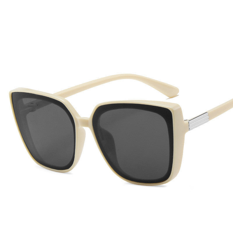 LoomTech™ Cat Eye Sunglasses – Trendy Fashion UV400 Eyewear for Women
