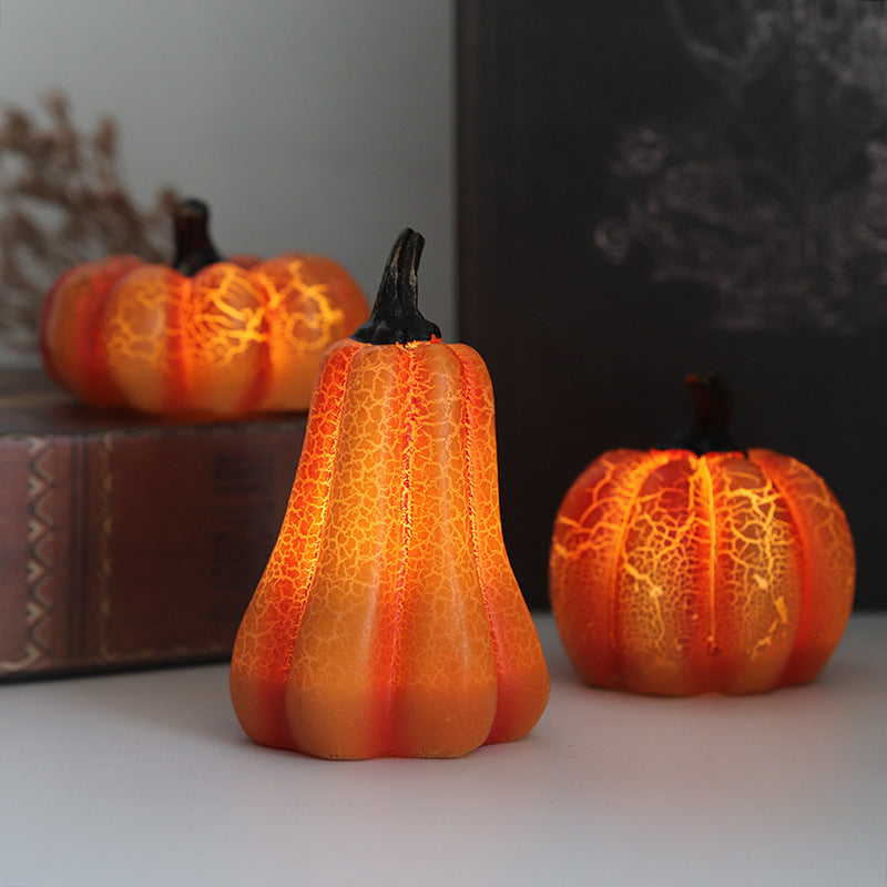 LoomTech™ Halloween Pumpkin LED Lantern – Realistic Resin Candle Lamp for Party & Home Decoration