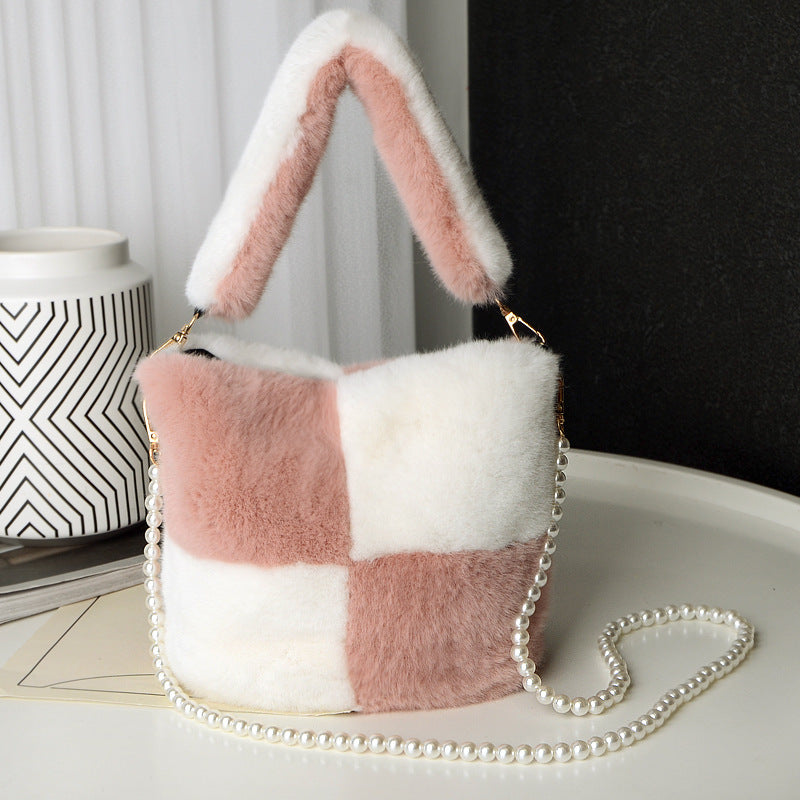 LoomTech™ Checkerboard Plush Bucket Bag – Winter Luxury Handbag with Pearl Chain Design