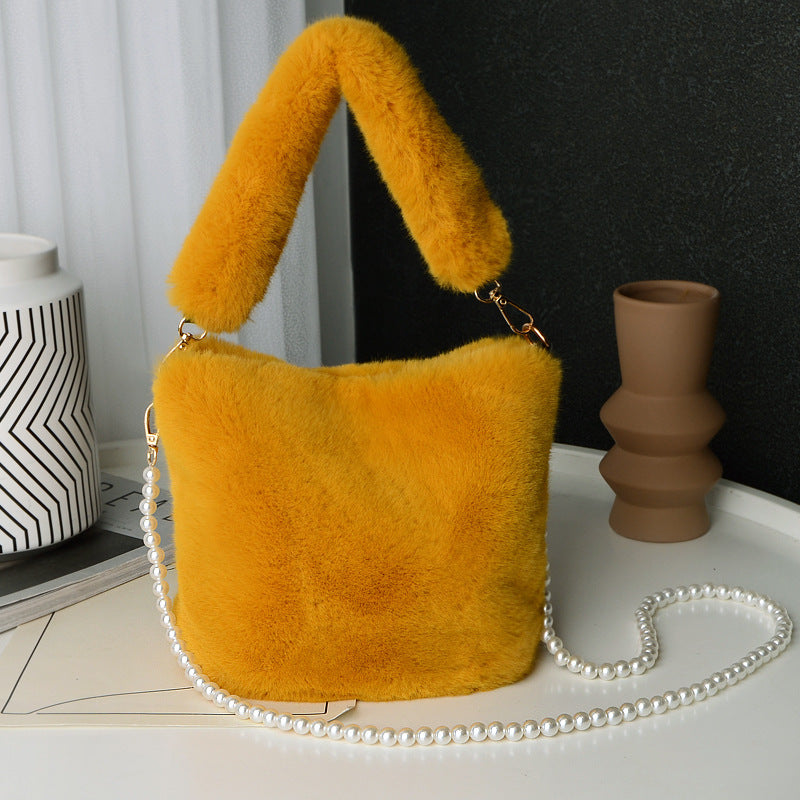 LoomTech™ Checkerboard Plush Bucket Bag – Winter Luxury Handbag with Pearl Chain Design