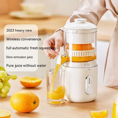 LoomTech Wireless Electric Juicer – USB Rechargeable Mini Fruit Squeezer