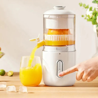 LoomTech Wireless Electric Juicer – USB Rechargeable Mini Fruit Squeezer